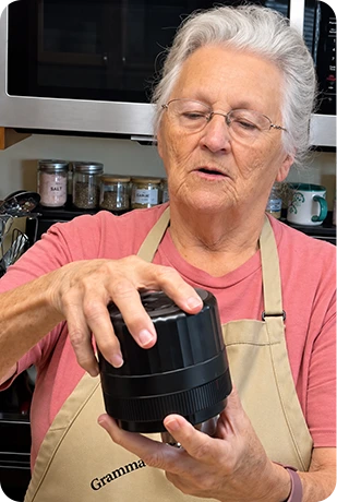 Using an electric jar sealer for everyday food storage