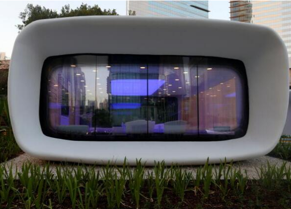 Dubai Builds World's First 3D Printed Office