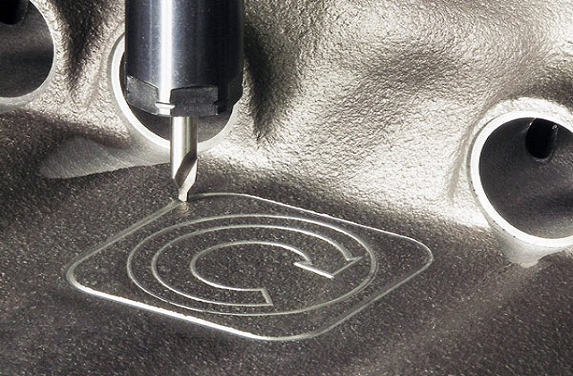 The Difference Between CNC Engraving Machine And Laser Engraving Machine
